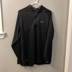 Large Nike Dri-fit Q-zip